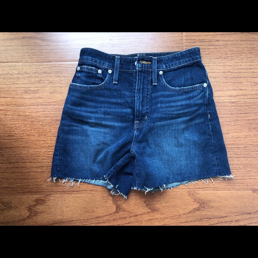 Madewell | high rise curvy denim shorts - like new